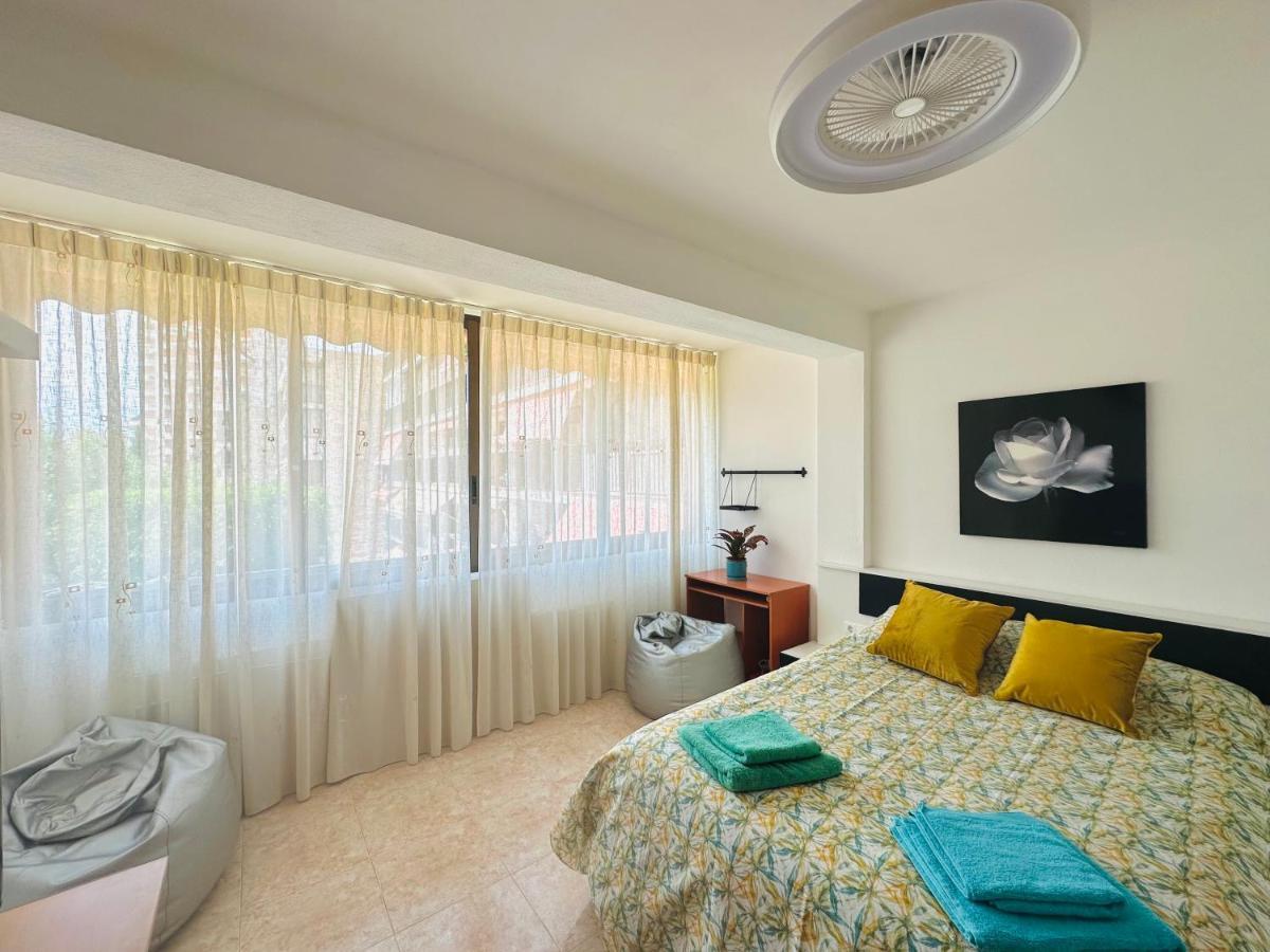 Apartamento Duplex 5 Min De La Playa ベニドルム エクステリア 写真
